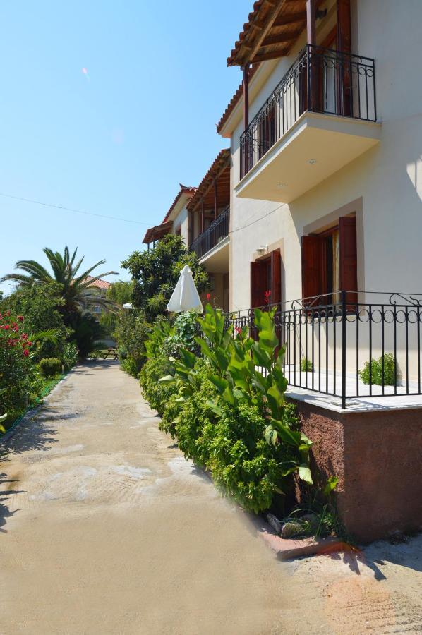 Mr. Greek Villa Pétra Kültér fotó